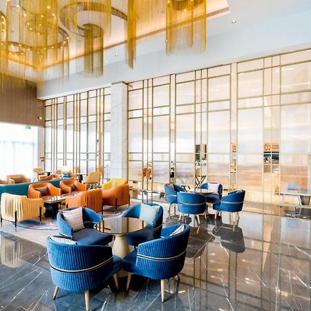 Holiday Inn Lucknow Airport By Ihg Exterior foto